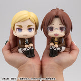 Lookup Attack on Titan Hange Zoe & Erwin Smith set with gift